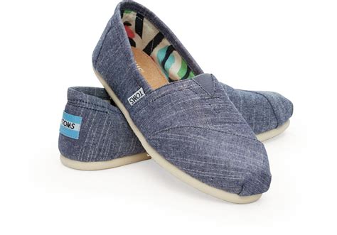 toms shoes melbourne.